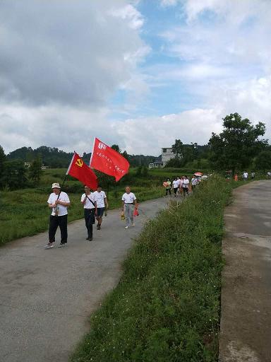 DƬ4-1.JPG